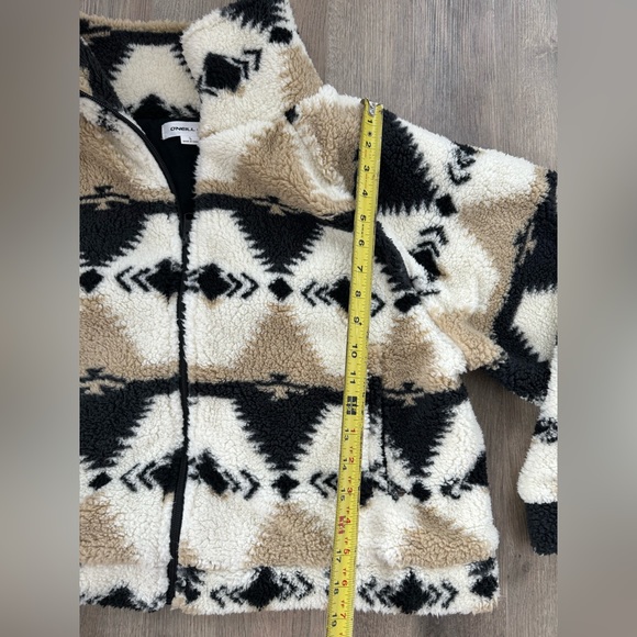 O'Neill crop Sherpa Jacket aztec funnel neck L Cala Long Sleeve - Picture 10 of 14